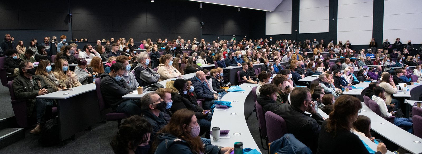 "Pakistani student studying business at UH UK"