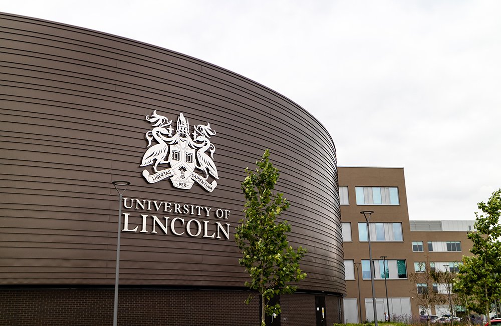 Why Pakistani Students Are Choosing the University of Lincoln – September 2025 Intake