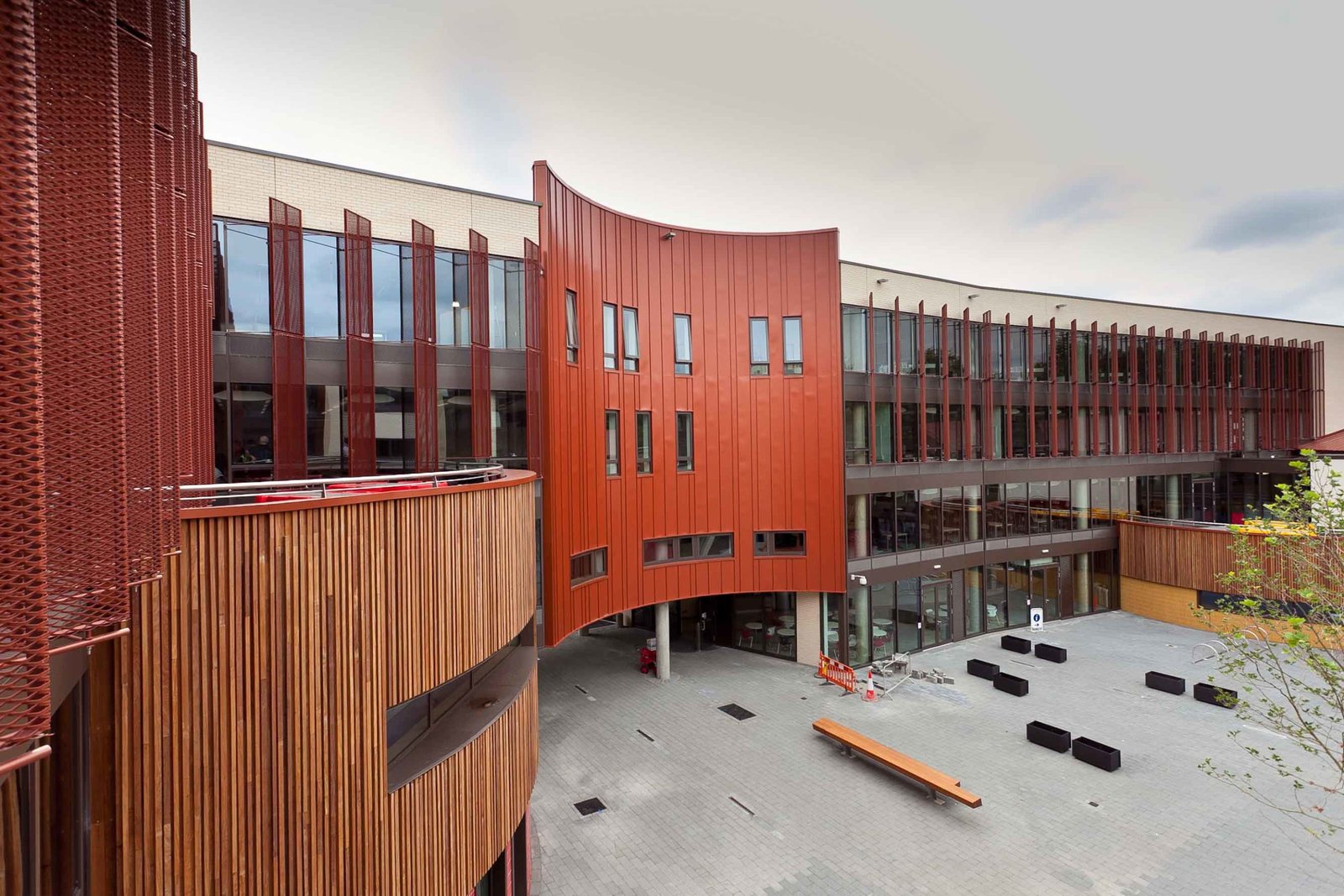 Why Pakistani Students Should Choose Anglia Ruskin University (ARU) – September 2025 Intake