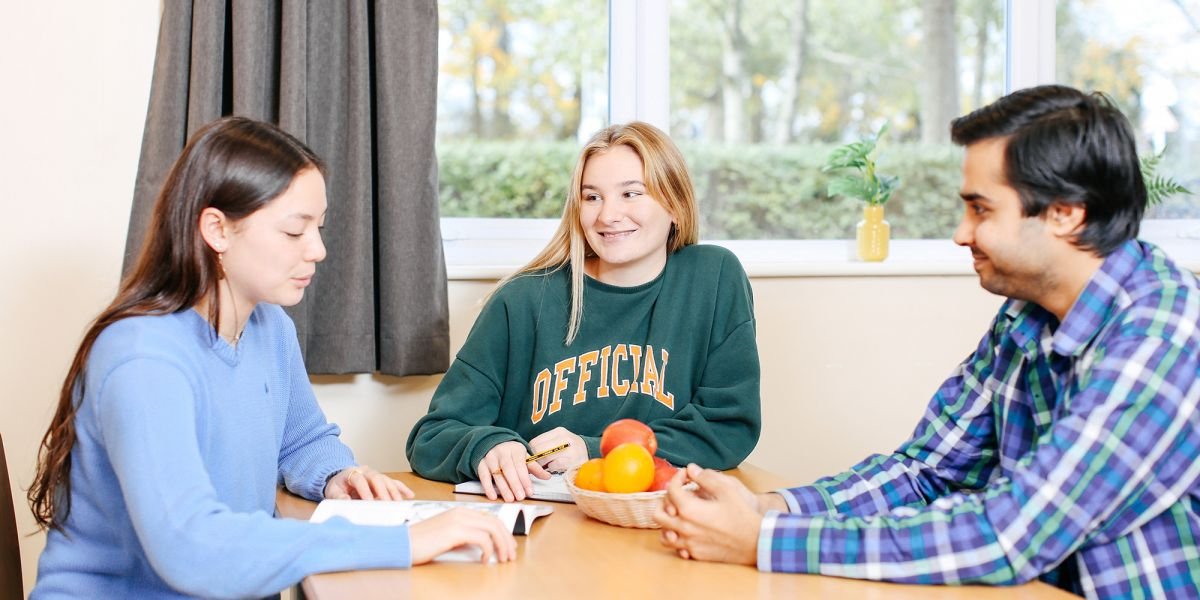 Student accommodation near University of Greenwich for Pakistanis Student accommodation near University of Greenwich for Pakistanis