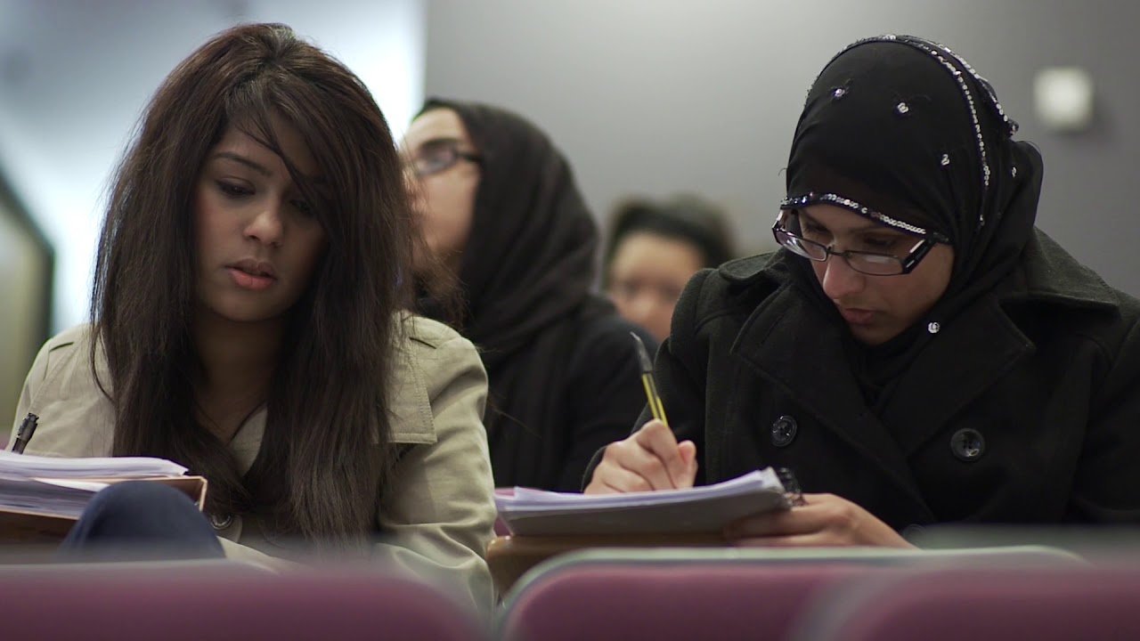 Pakistani student studying at University of Bedfordshire