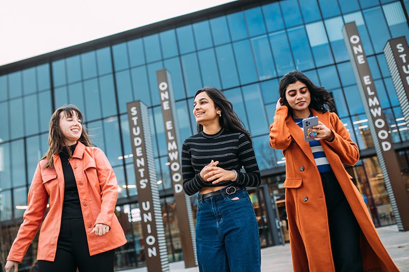 Student Life in Belfast Northern Ireland – Safe Affordable City UK Student Life in Belfast Northern Ireland – Safe Affordable City UK